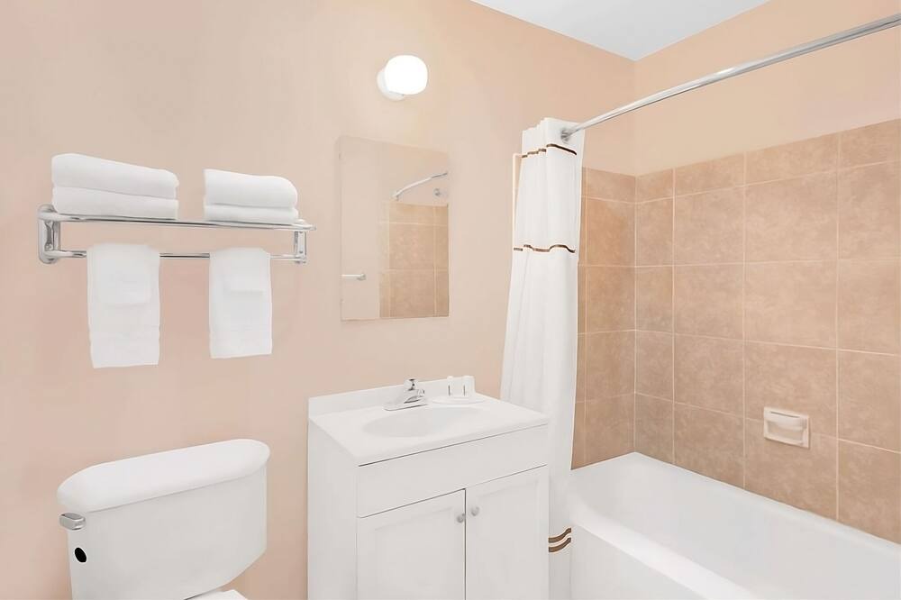 Photo of Bathroom in Pecos