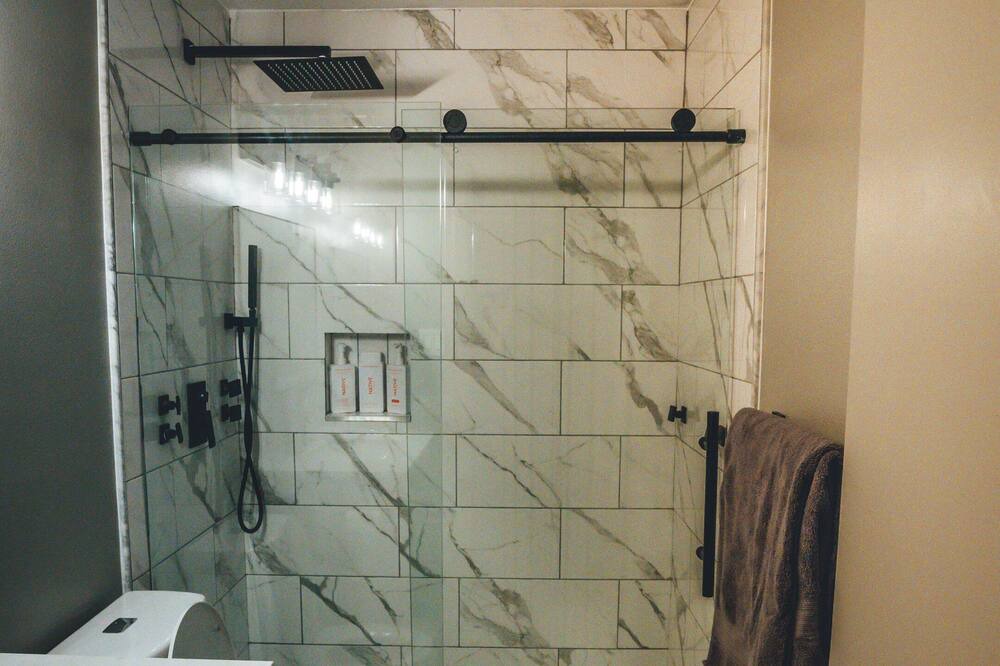 Photo of Bathroom in Buena Vista