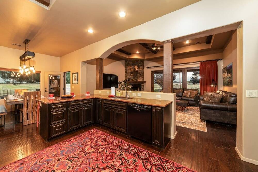Photo of Kitchen in Mesilla Park