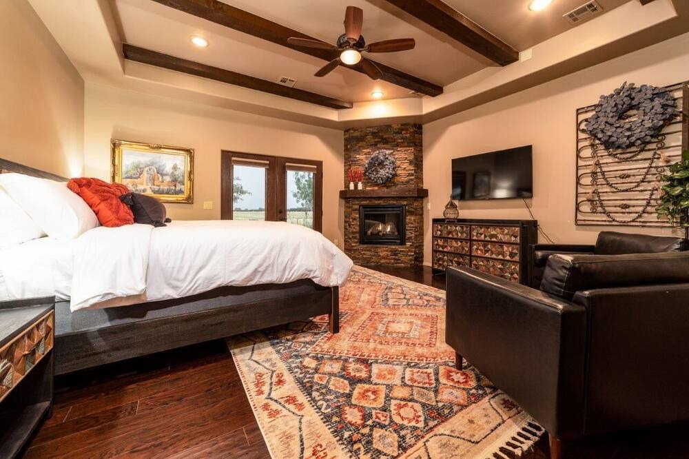 Photo of Bedroom in Mesilla Park