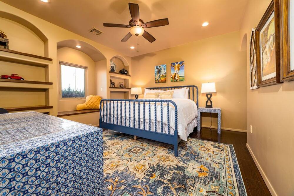 Photo of Bedroom in Mesilla Park