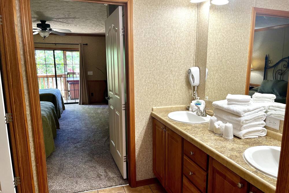 Photo of Bathroom in Kirby
