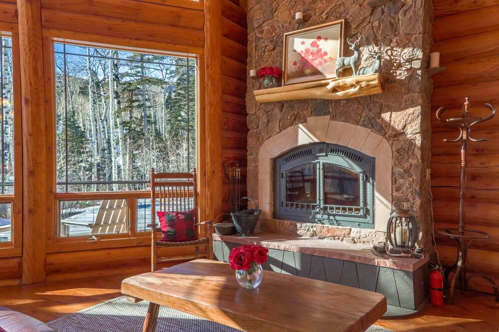 Photo of Livingroom in Westcliffe