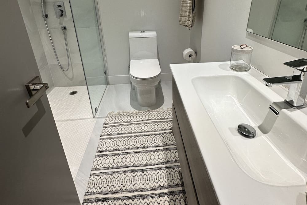 Photo of Bathroom in Tarpon River