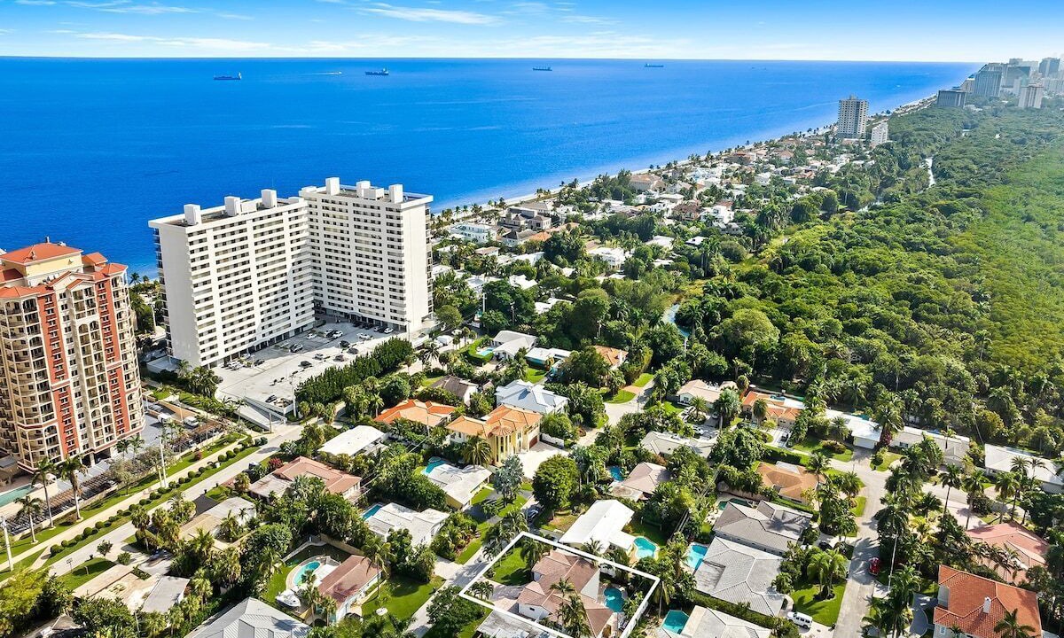 Photo of Outdoor in Dolphin Isles