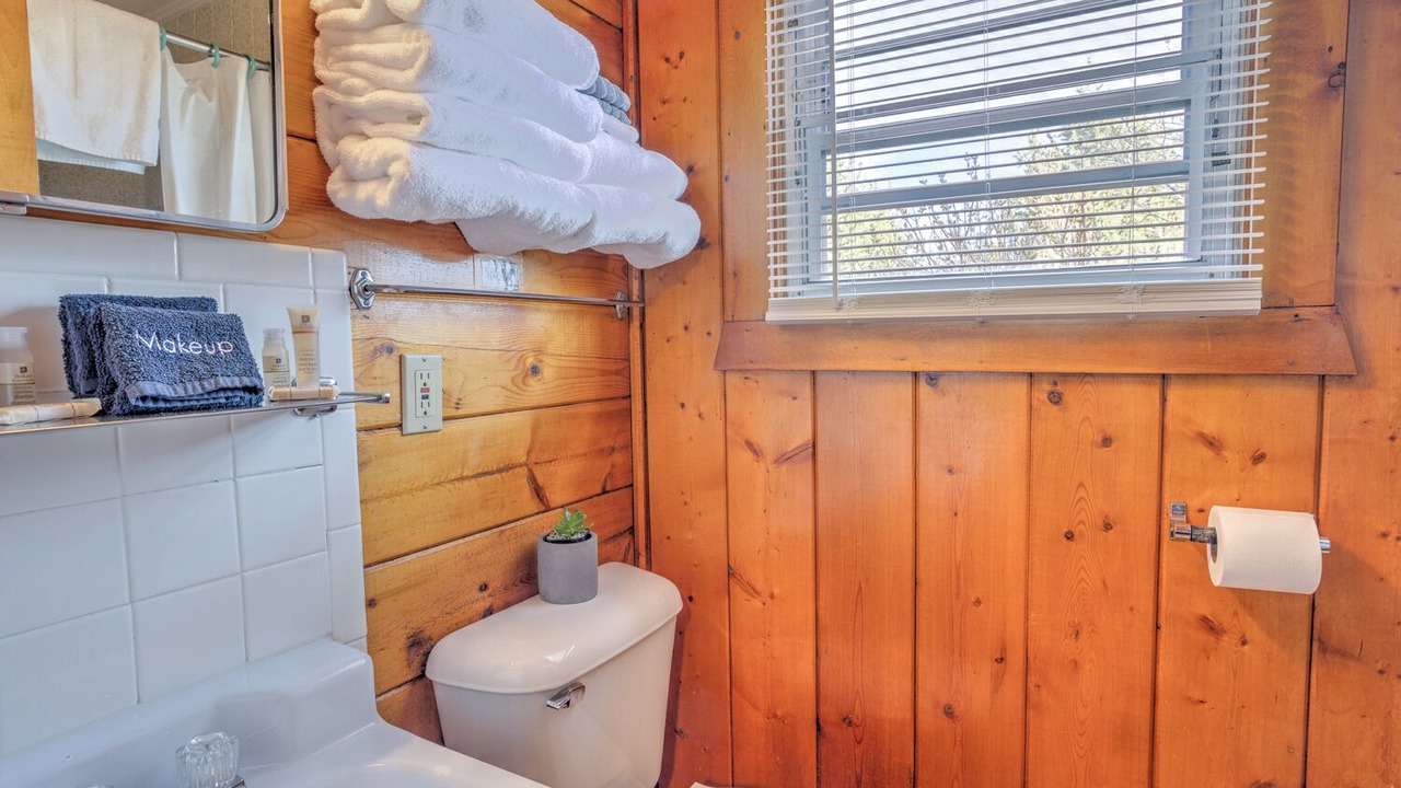 Photo of Bathroom in Salida