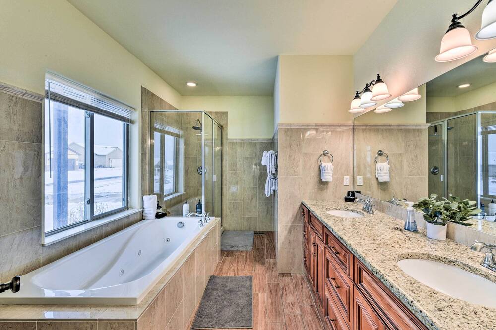 Photo of Bathroom in Buena Vista