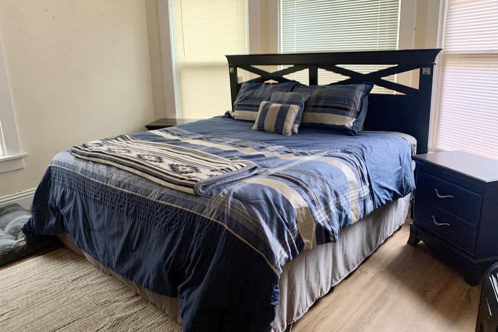 Photo of Bedroom in Cimarron