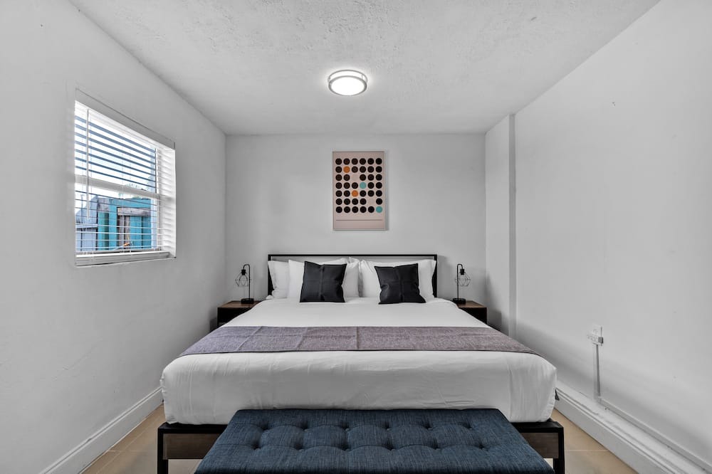 Photo of Bedroom in Boulevard Heights