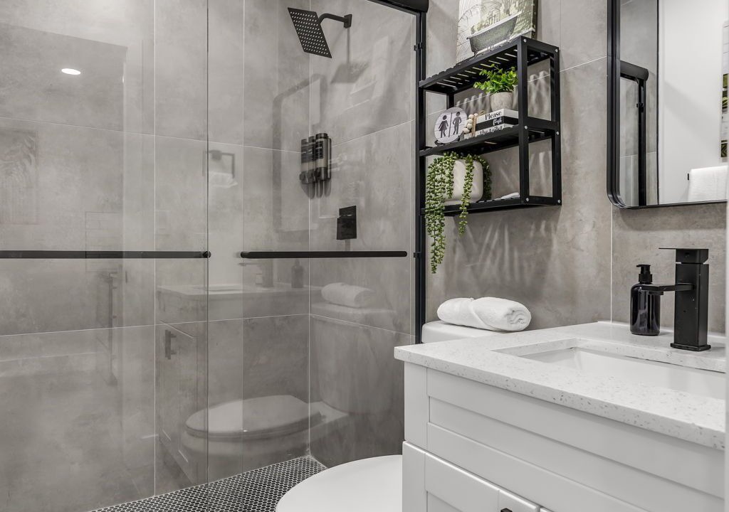 Photo of Bathroom in Coral Ridge