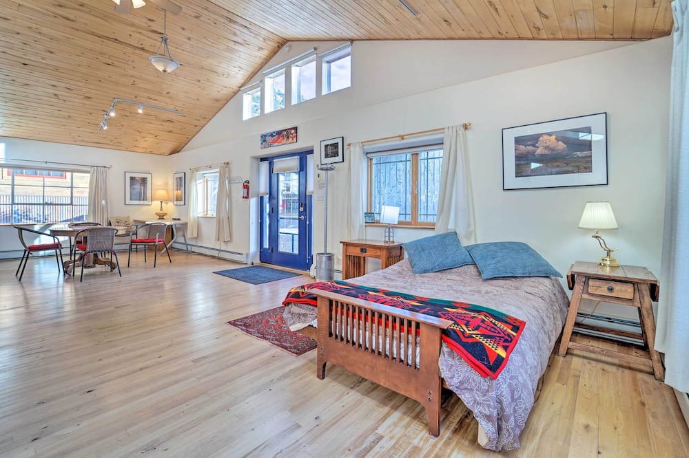 Photo of Bedroom in Lewis