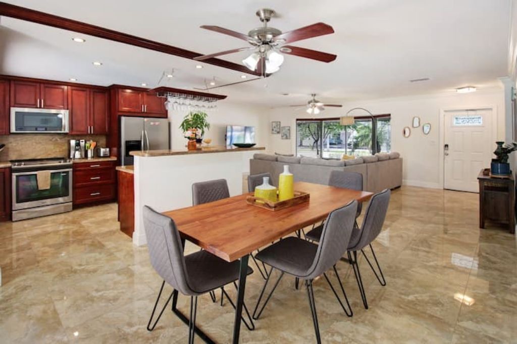 Photo of Others in Coral Ridge Isles