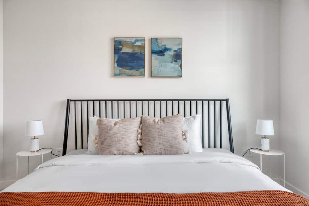 Photo of Bedroom in Miramar