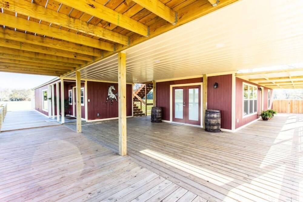 Photo of Outdoor in Wills Point