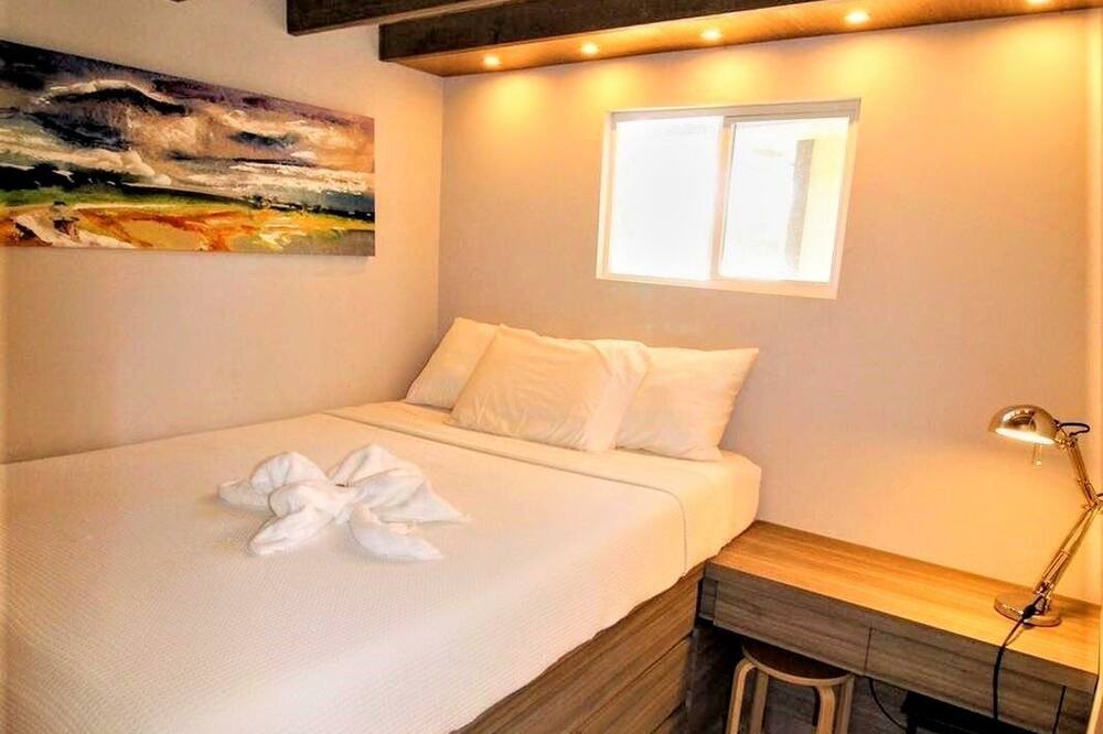 Photo of Bedroom in Homestead