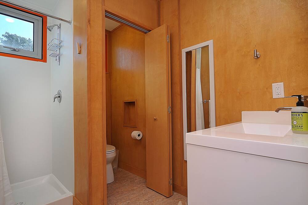 Photo of Bathroom in Salida