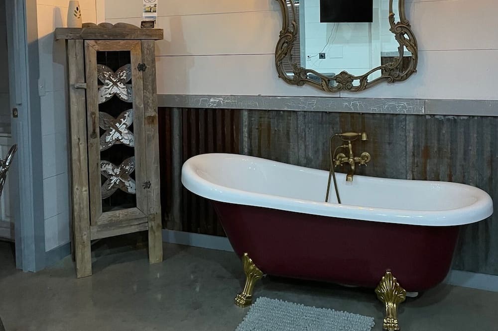 Photo of Bathroom in Jermyn