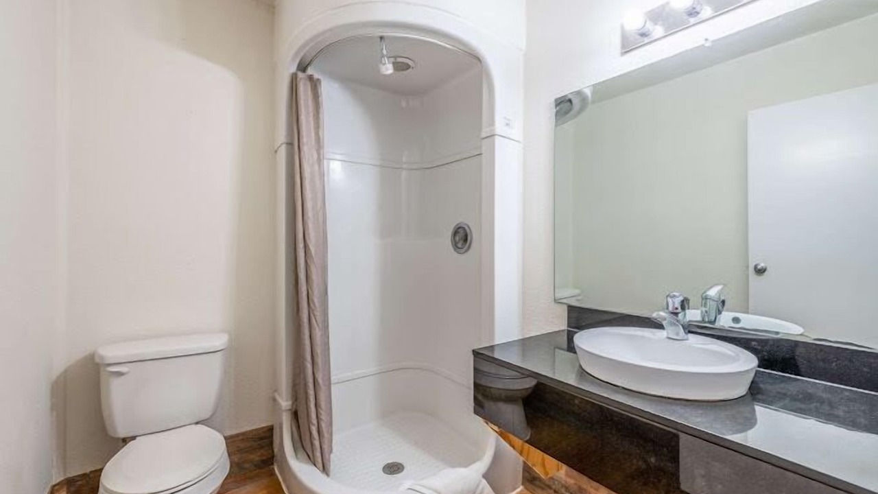 Photo of Bathroom in Pecos