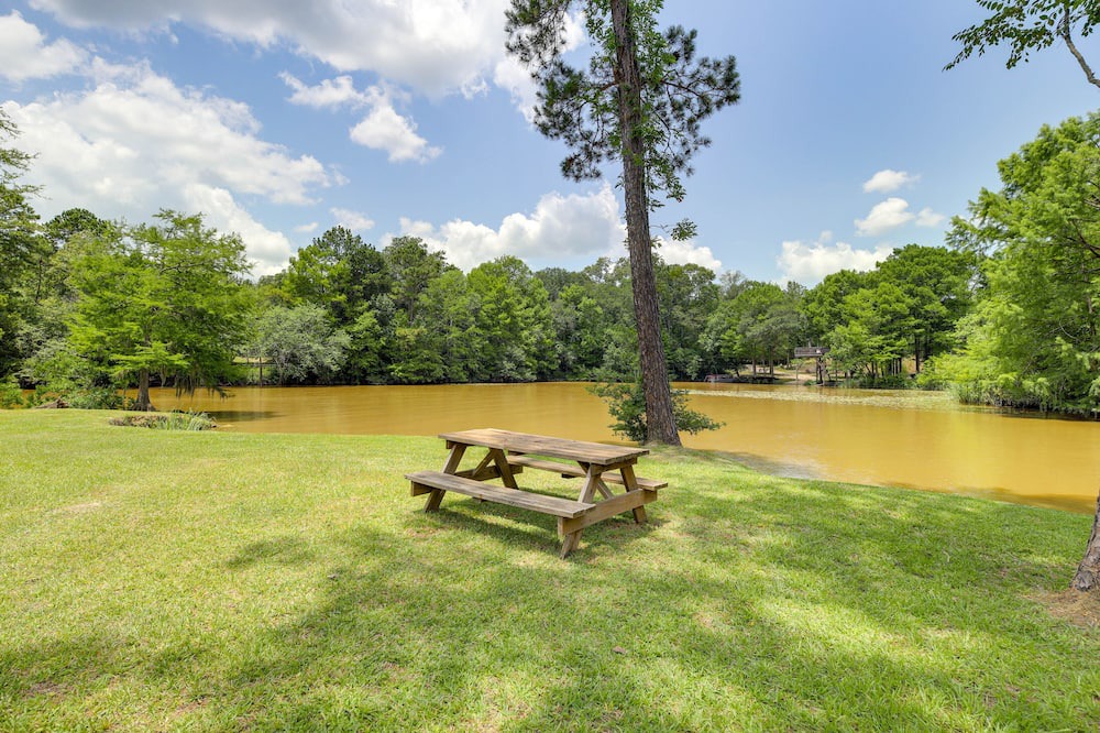 Photo of Outdoor in Huffman