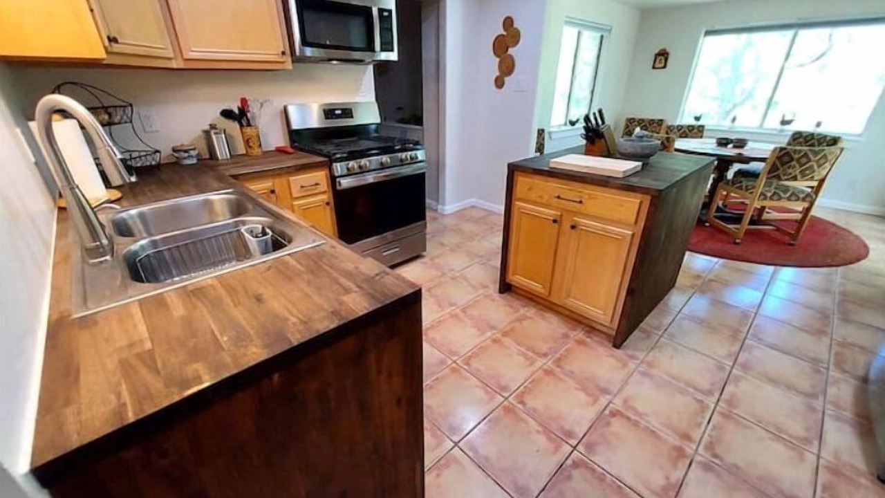 Photo of Kitchen in Jemez Springs