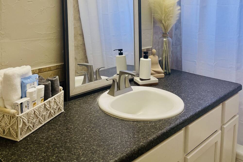 Photo of Bathroom in Ruidoso