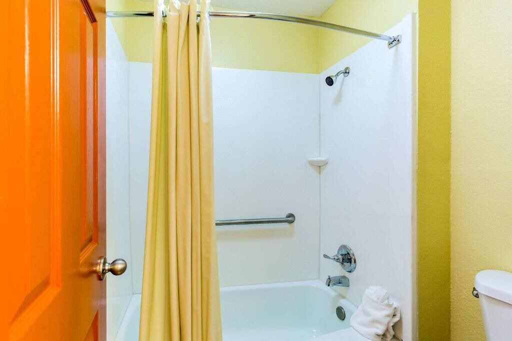 Photo of Bathroom in Galveston