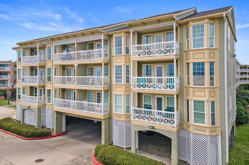 Photo of Others in Galveston