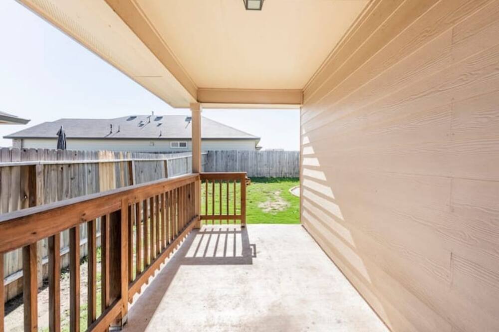 Photo of Outdoor in Medina Valley