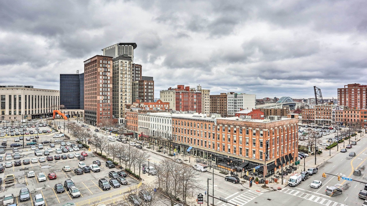Photo of Others in Downtown Cleveland