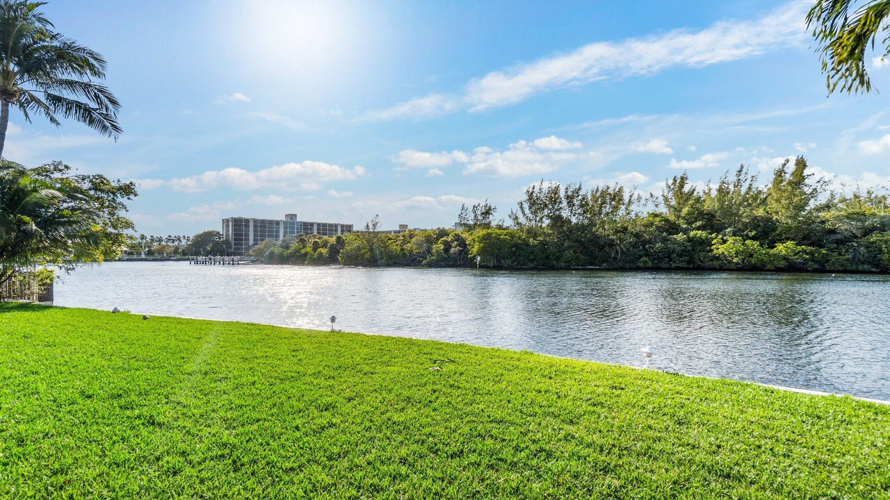 Photo of Outdoor in Deerfield Beach
