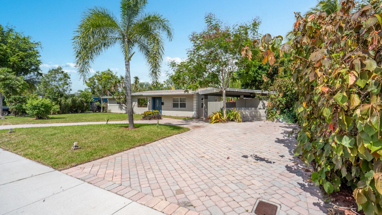 Photo of Outdoor in Wilton Manors