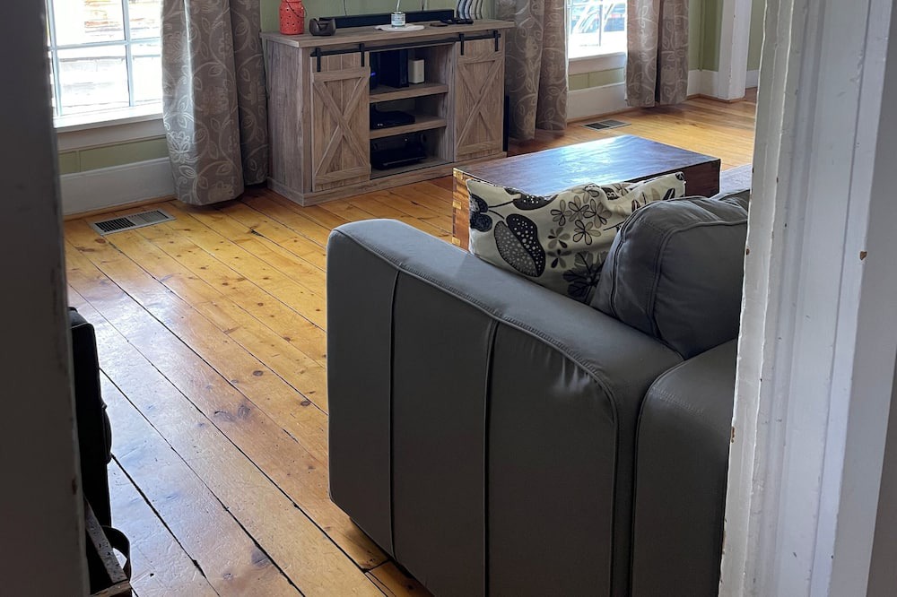 Photo of Livingroom in Leadville North