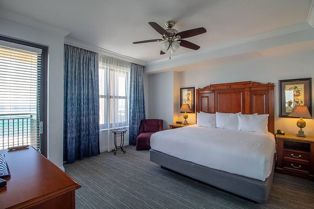 Photo of Bedroom in Holiday Isle