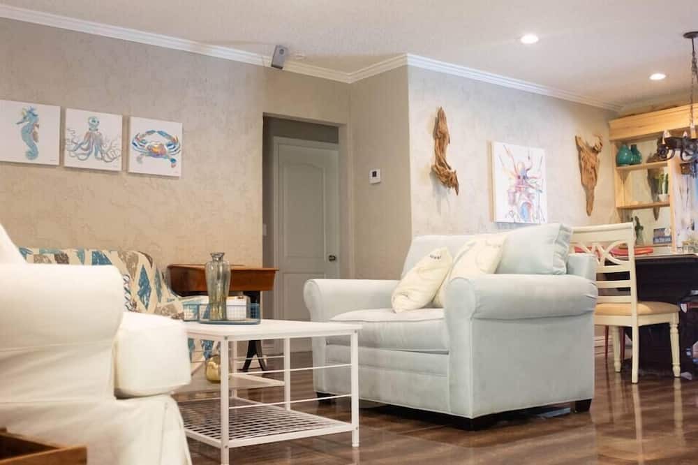 Photo of Others in Beachway Estates