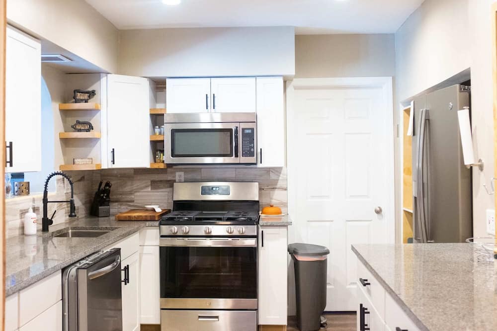 Photo of Kitchen in Beachway Estates