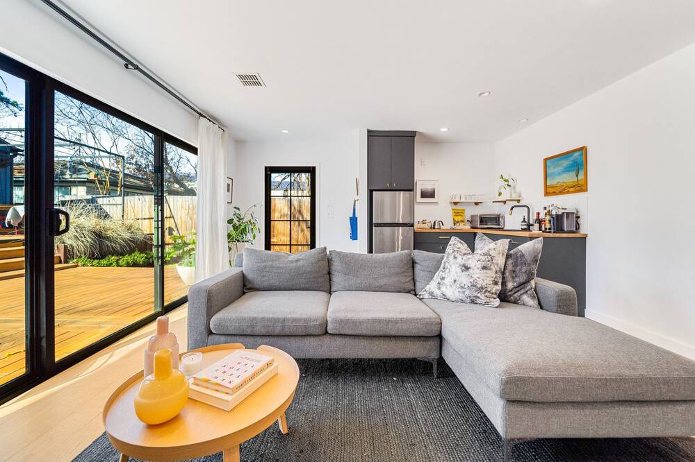 Photo of Livingroom in Hancock