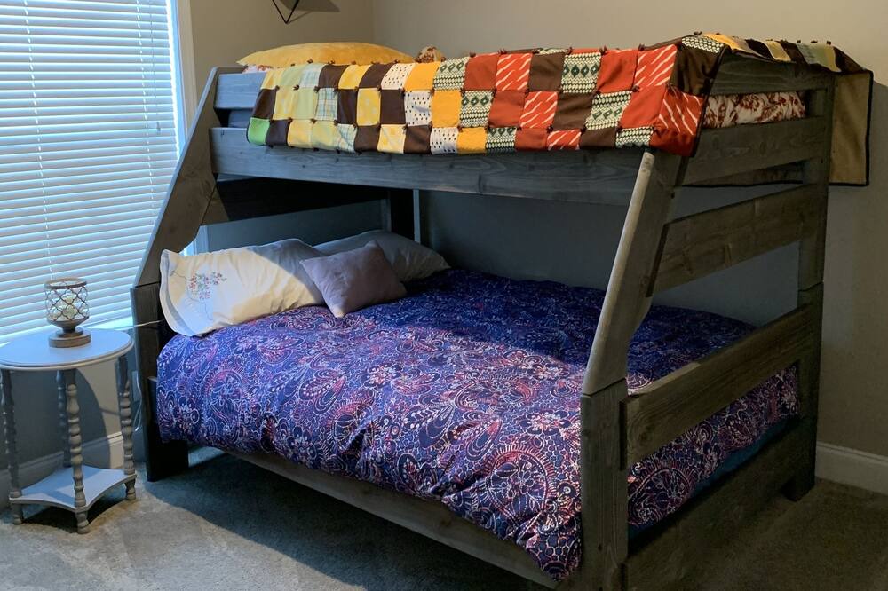 Photo of Bedroom in Salida
