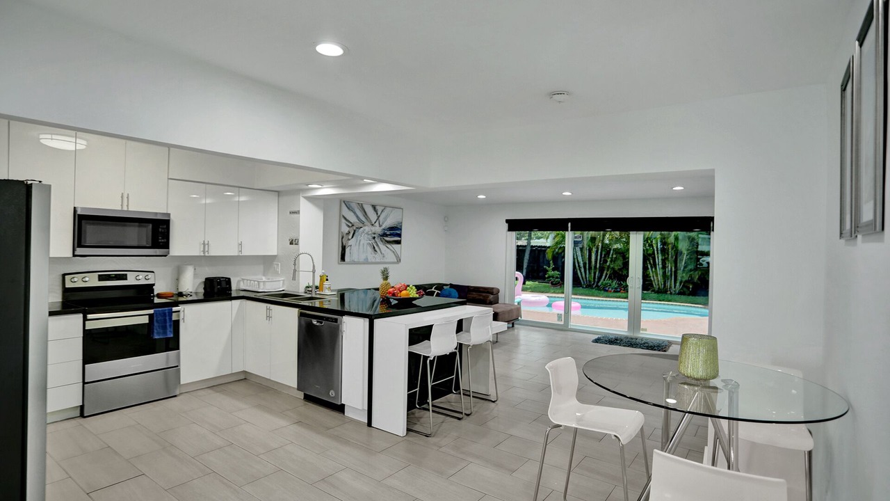 Photo of Kitchen in Royal Poinciana