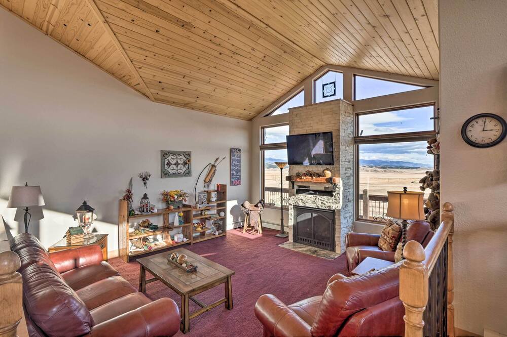 Photo of Livingroom in Michigan Hill