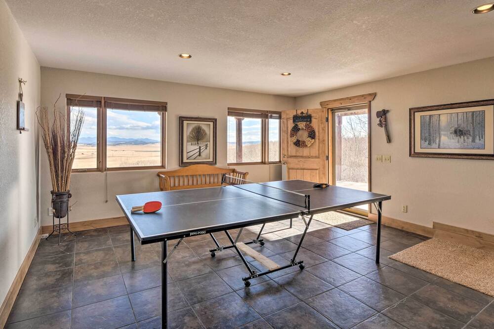 Photo of Bedroom in Michigan Hill