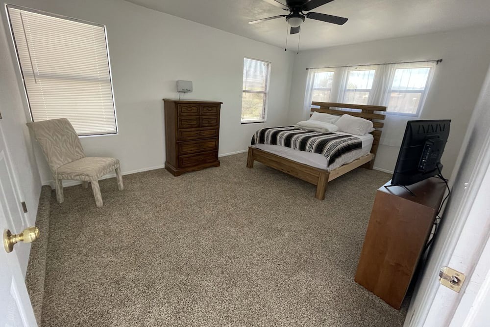 Photo of Bedroom in Mesilla Park