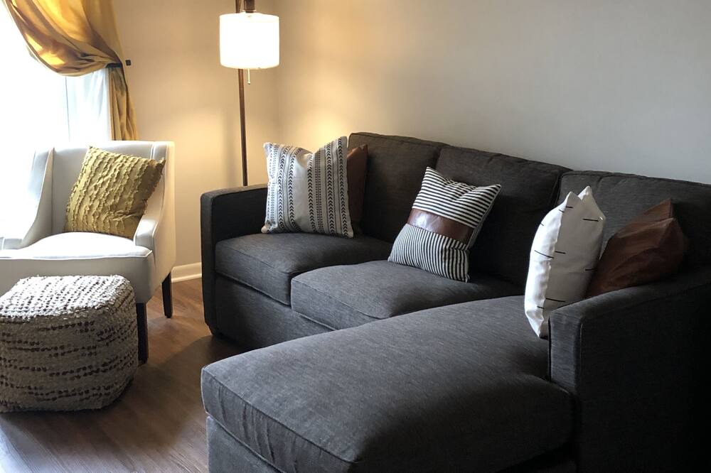 Photo of Livingroom in Grandview
