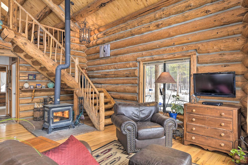 Photo of Livingroom in Bayfield