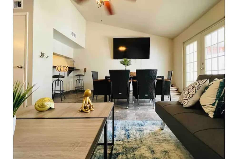 Photo of Livingroom in South Padre Island