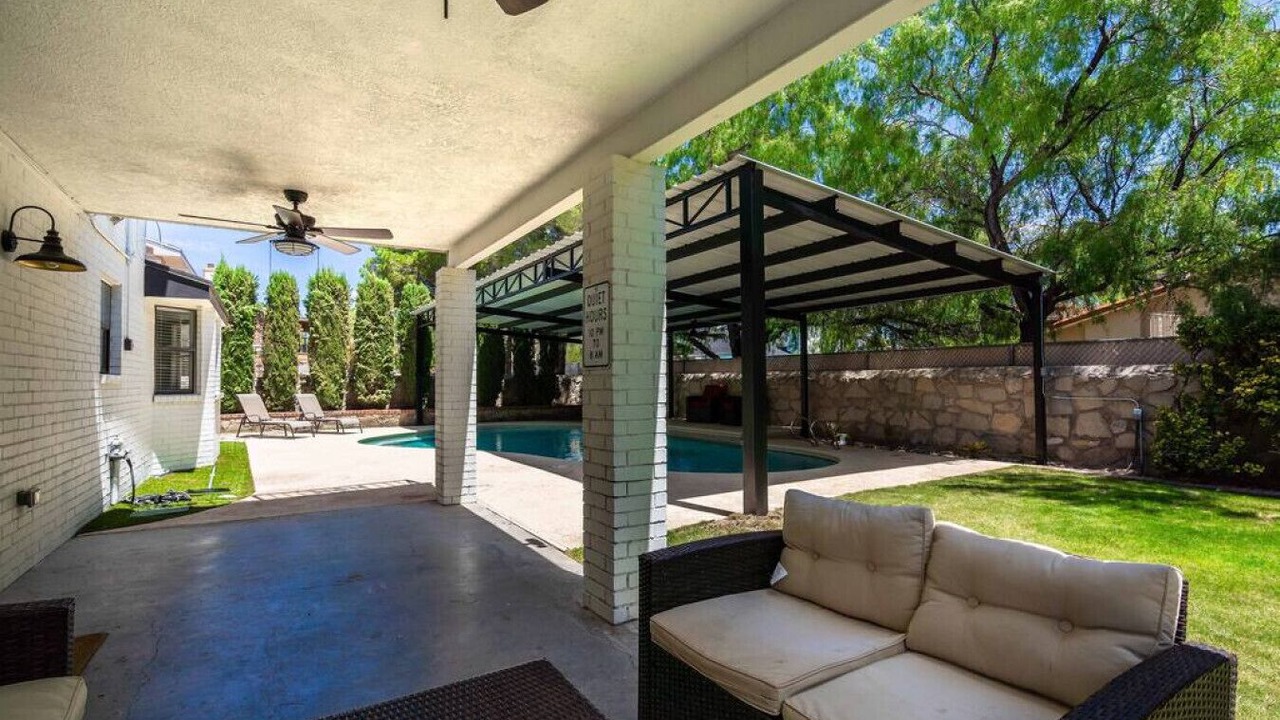 Photo of Patio Balcony in Biggs Field