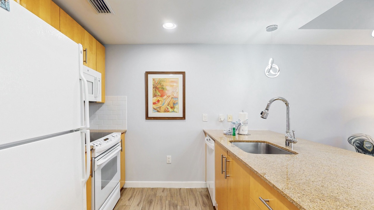 Photo of Kitchen in Baytowne Wharf