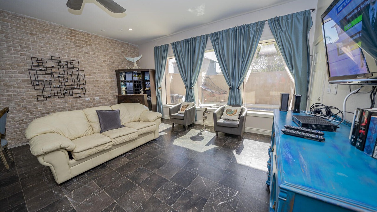 Photo of Livingroom in South Padre Island