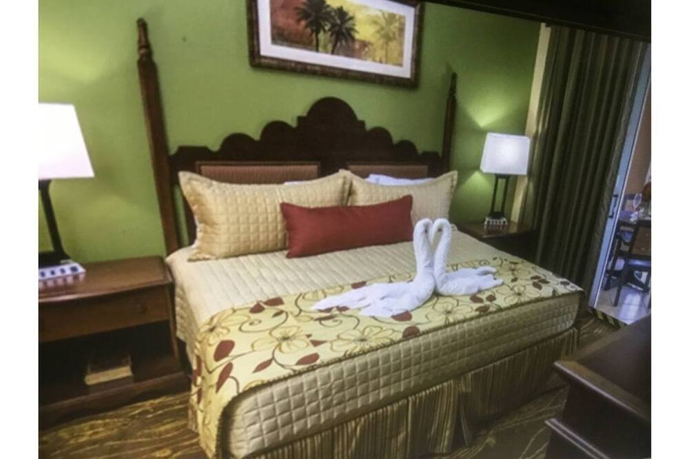 Photo of Bedroom in Weston