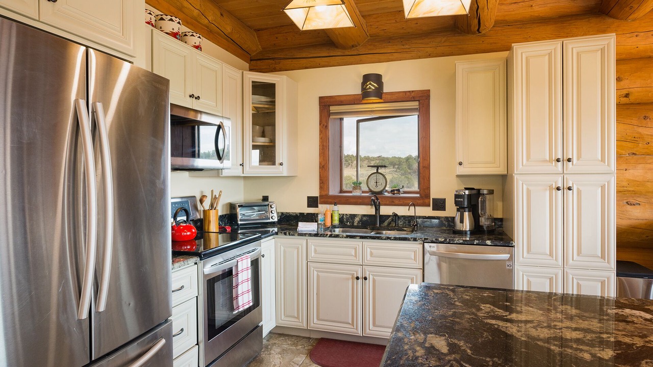 Photo of Kitchen in Sundance Hills