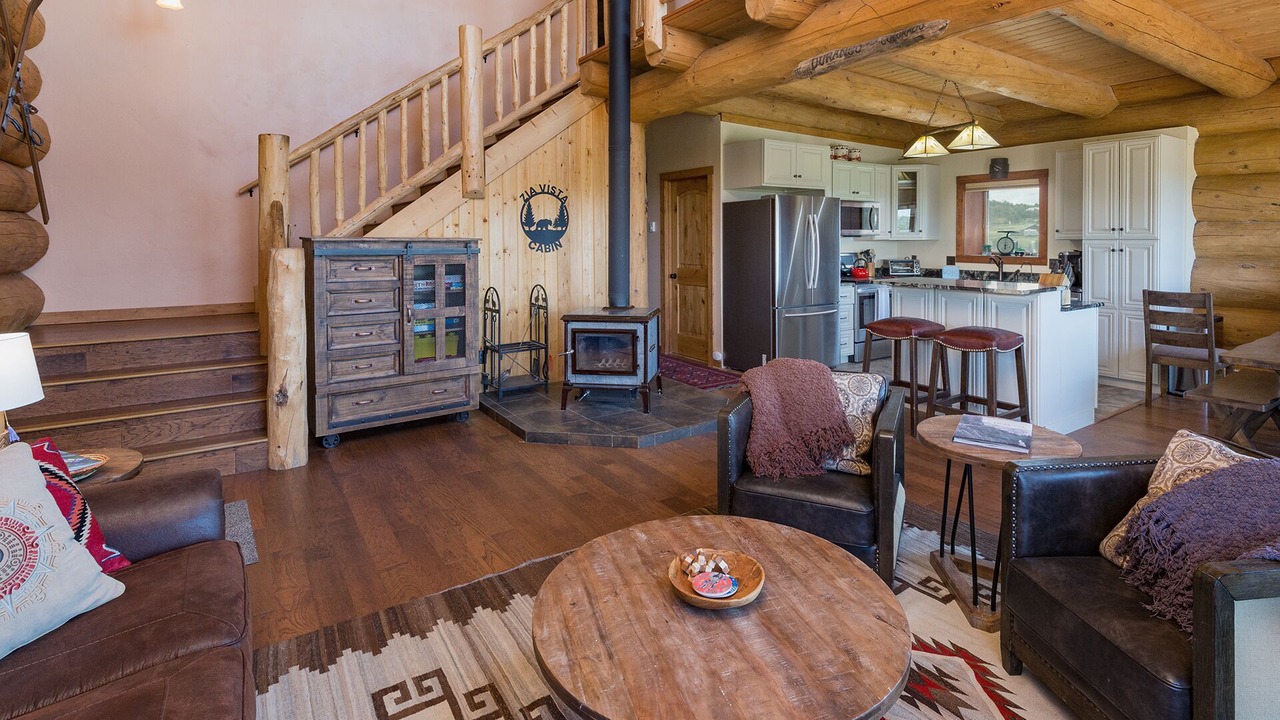 Photo of Livingroom in Sundance Hills